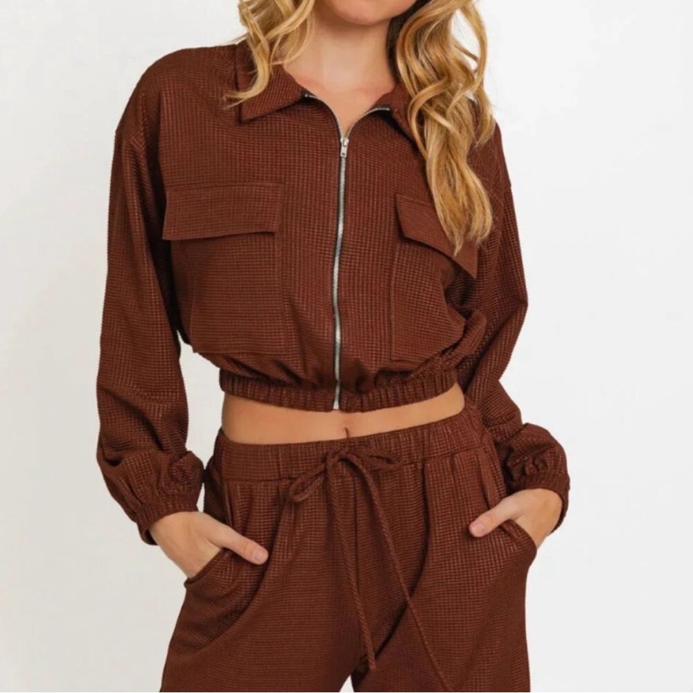 Le Lis Waffle-Knit Two-Piece Set in Warm Brown